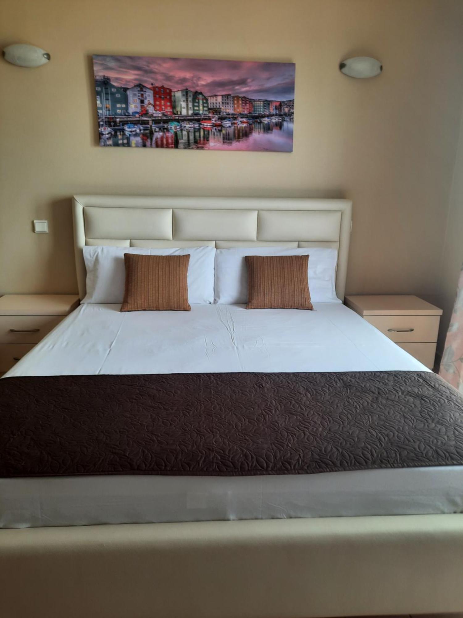 Avanda Aparthotel Dhërmi